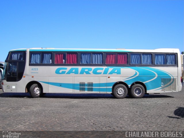 Viação Garcia 6223 na cidade de Maringá, Paraná, Brasil, por C.   Borges. Número da foto: #1751915.