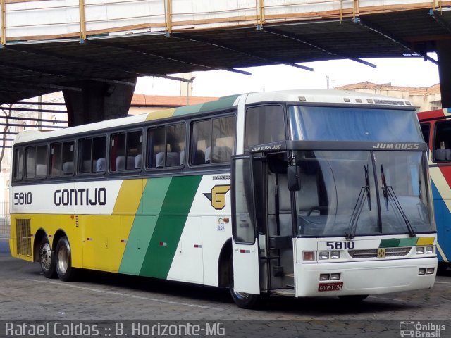 Empresa Gontijo de Transportes 5810 na cidade de Belo Horizonte, Minas Gerais, Brasil, por Rafael Caldas. ID da foto: 1752288.