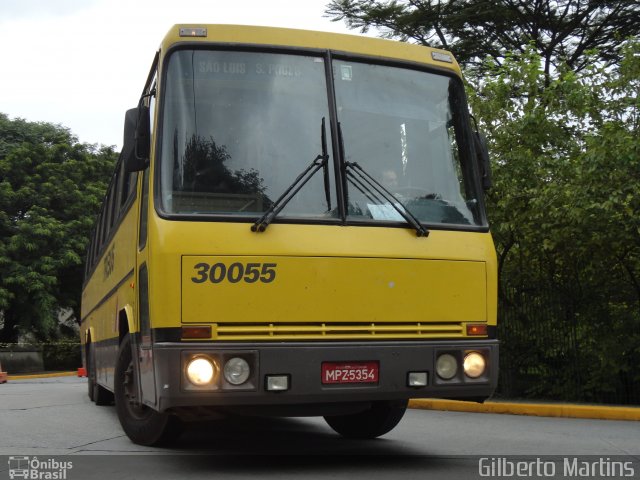 Viação Itapemirim 30055 na cidade de São Paulo, São Paulo, Brasil, por Gilberto Martins. Número da foto: #1753217.