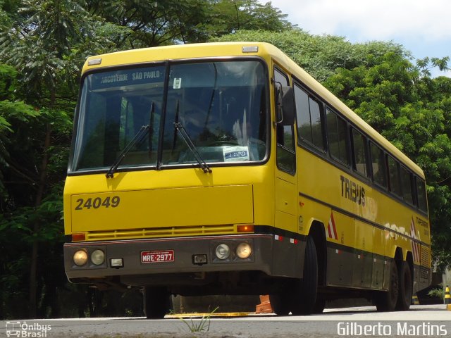 Viação Itapemirim 24049 na cidade de São Paulo, São Paulo, Brasil, por Gilberto Martins. ID da foto: 1753281.