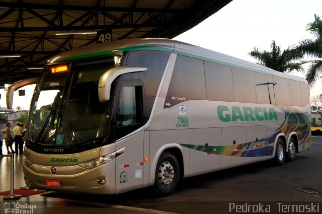 Viação Garcia 7866 na cidade de Londrina, Paraná, Brasil, por Pedroka Ternoski. Número da foto: #1753580.
