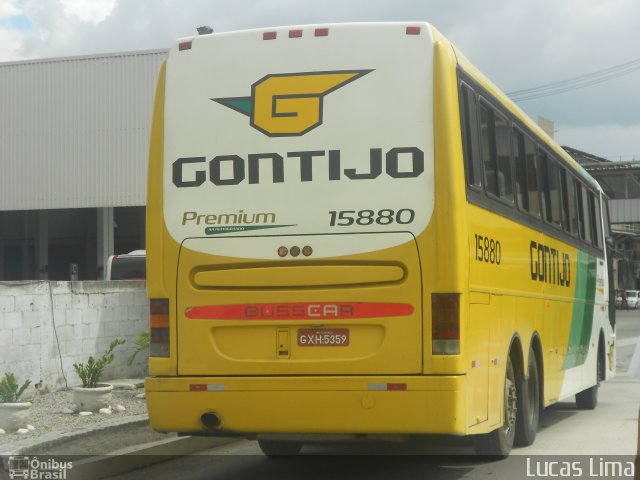 Empresa Gontijo de Transportes 15880 na cidade de Rio de Janeiro, Rio de Janeiro, Brasil, por Lucas Lima. ID da foto: 1753838.