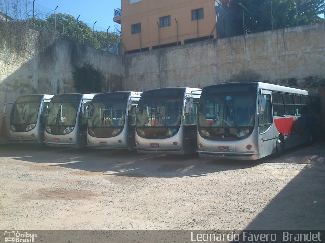 BBTT - Benfica Barueri Transporte e Turismo 5245 na cidade de Barueri, São Paulo, Brasil, por Leonardo Fávero  Brandet. Número da foto: #1756599.