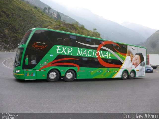 Expreso Nacional  na cidade de , por Douglas Alvim. Número da foto: #1757587.