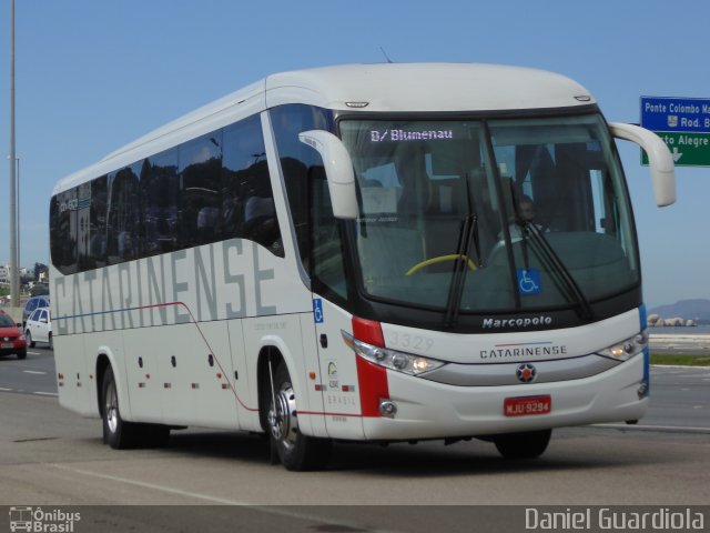 Auto Viação Catarinense 3329 na cidade de Florianópolis, Santa Catarina, Brasil, por Daniel Guardiola. Número da foto: #1759413.