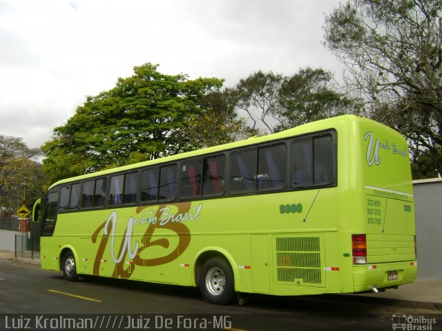 União Brasil 9300 na cidade de Juiz de Fora, Minas Gerais, Brasil, por Luiz Krolman. ID da foto: 1758342.