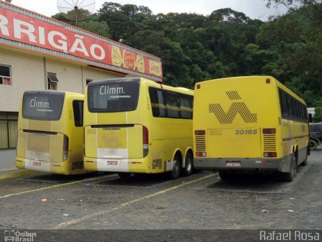Viação Itapemirim 30165 na cidade de Manhuaçu, Minas Gerais, Brasil, por Rafael Rosa. Número da foto: #1760824.