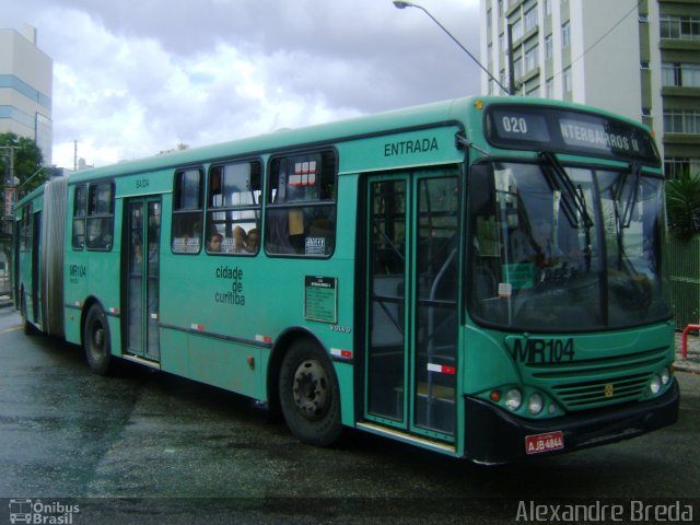 Auto Viação Mercês MR104 na cidade de Curitiba, Paraná, Brasil, por Alexandre Breda. Número da foto: #1761806.