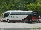 R&M Tur 1068 na cidade de Paraty, Rio de Janeiro, Brasil, por Henrique Douglas. ID da foto: :id.