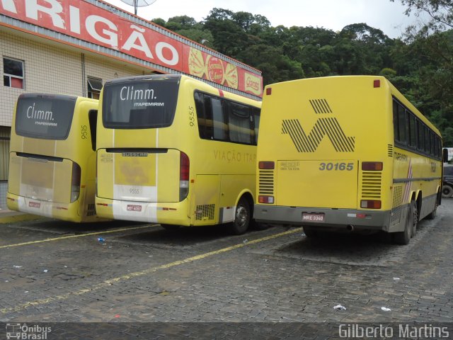 Viação Itapemirim 30165 na cidade de Manhuaçu, Minas Gerais, Brasil, por Gilberto Martins. ID da foto: 1709958.