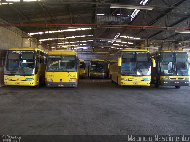 Viação Itapemirim 40265 - Garagem BH na cidade de Belo Horizonte, Minas Gerais, Brasil, por Maurício Nascimento. ID da foto: 1708493.