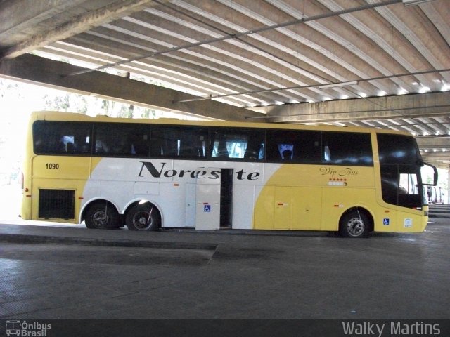 Viação Nordeste 1090 na cidade de Natal, Rio Grande do Norte, Brasil, por Walky Martins Nascimento. Número da foto: #1713497.