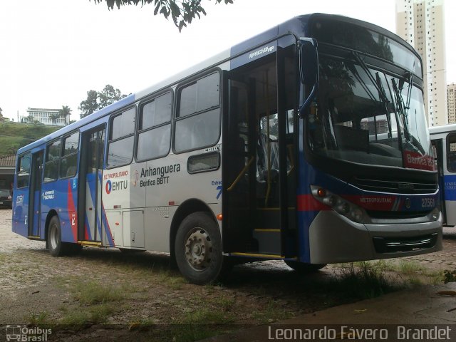 BBTT - Benfica Barueri Transporte e Turismo 27.561 na cidade de Barueri, São Paulo, Brasil, por Leonardo Fávero  Brandet. Número da foto: #1712733.