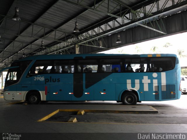 UTIL - União Transporte Interestadual de Luxo 3905 na cidade de Conselheiro Lafaiete, Minas Gerais, Brasil, por Davi Nascimento. Número da foto: #1715033.