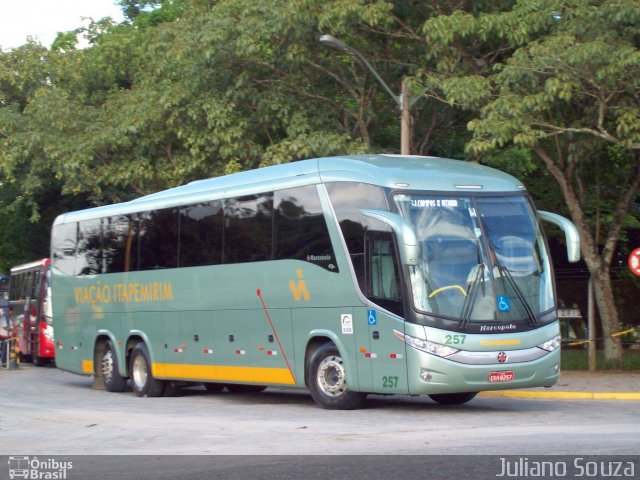 Viação Itapemirim 257 na cidade de São José dos Campos, São Paulo, Brasil, por Juliano Souza. Número da foto: #1715737.