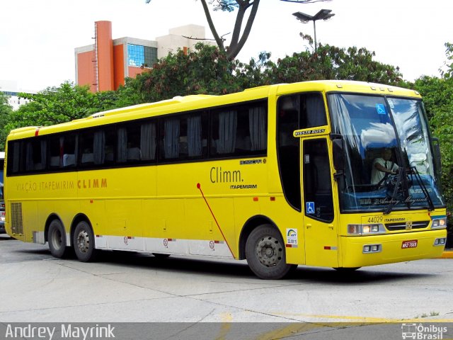 Viação Itapemirim 44029 na cidade de São Paulo, São Paulo, Brasil, por Andrey Gustavo. Número da foto: #1716689.
