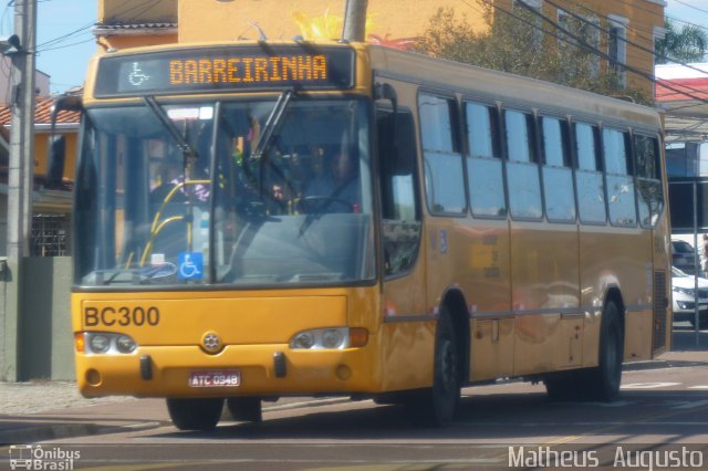 Transporte Coletivo Glória BC300 na cidade de Curitiba, Paraná, Brasil, por Matheus  Augusto. ID da foto: 1716590.