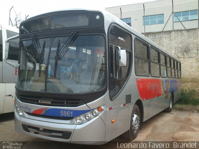 BBTT - Benfica Barueri Transporte e Turismo 5861 na cidade de Barueri, São Paulo, Brasil, por Leonardo Fávero  Brandet. Número da foto: #1719247.