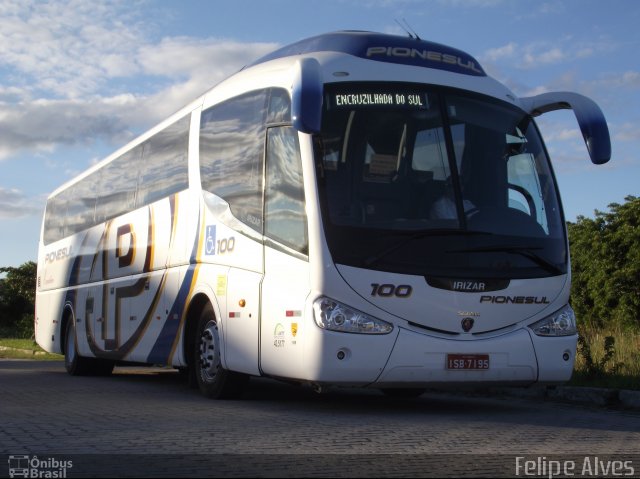 Empresa de Transportes Pionesul 100 na cidade de Pelotas, Rio Grande do Sul, Brasil, por Felipe Alves. Número da foto: #1722144.