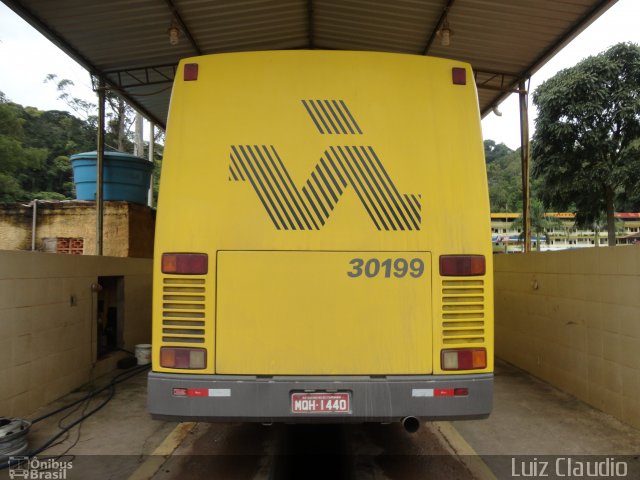 Viação Itapemirim 30199 na cidade de Manhuaçu, Minas Gerais, Brasil, por Luiz Claudio . ID da foto: 1721101.