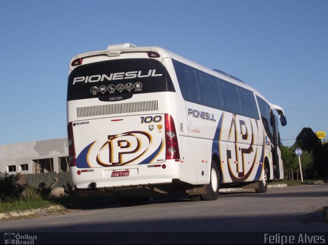 Empresa de Transportes Pionesul 100 na cidade de Pelotas, Rio Grande do Sul, Brasil, por Felipe Alves. Número da foto: #1722131.