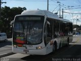 Metra - Sistema Metropolitano de Transporte 7221 na cidade de São Paulo, São Paulo, Brasil, por Rogério Teixeira Varadi. Número da foto: #1720943.