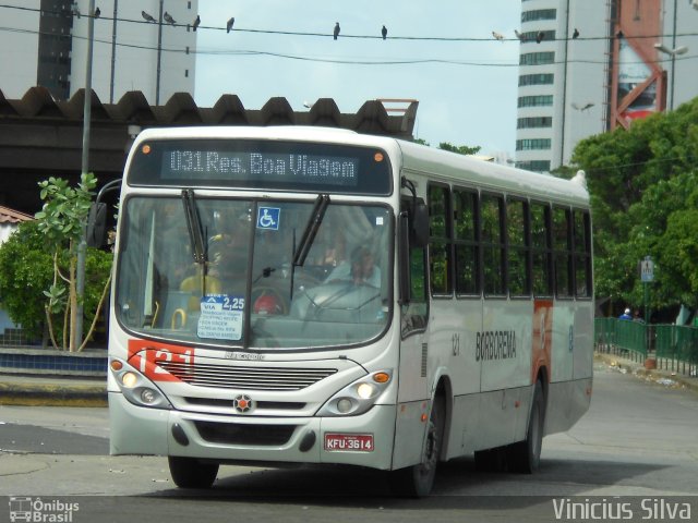 Borborema Imperial Transportes 121 na cidade de Recife, Pernambuco, Brasil, por Vinicius Silva. ID da foto: 1766521.