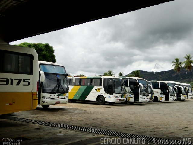 Empresa Gontijo de Transportes Garagem AMJ na cidade de Almenara, Minas Gerais, Brasil, por Sérgio Augusto Braga Canuto. ID da foto: 1787131.