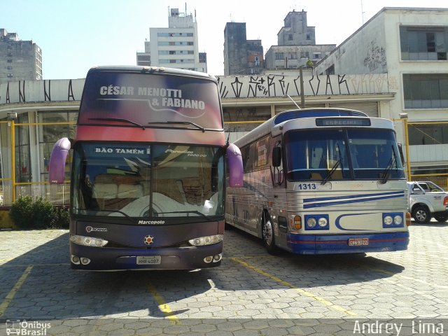 César Menotti e Fabiano 4097 na cidade de São Paulo, São Paulo, Brasil, por Andrey  Lima. Número da foto: #1785677.