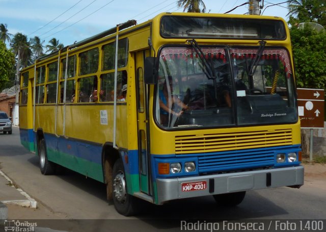 Ônibus Particulares Ex-Cidade de Maceio (AL) na cidade de São Miguel dos Milagres, Alagoas, Brasil, por Rodrigo Fonseca. ID da foto: 1787048.