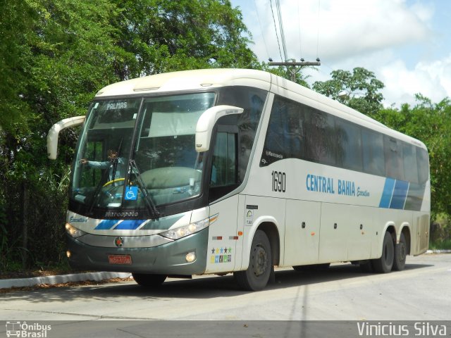 Viação Central Bahia de Transportes 1690 na cidade de Recife, Pernambuco, Brasil, por Vinicius Silva. Número da foto: #1787244.
