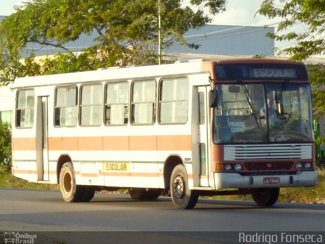 Escolares 5462 na cidade de Maceió, Alagoas, Brasil, por Rodrigo Fonseca. Número da foto: #1786985.