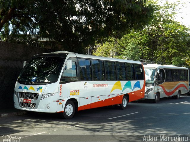 Transpimentas Turismo 960 na cidade de Belo Horizonte, Minas Gerais, Brasil, por Adão Raimundo Marcelino. Número da foto: #1791555.