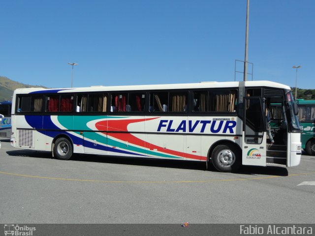 FLAVTUR - Siqueira Transportes e Turismo 3000 na cidade de Aparecida, São Paulo, Brasil, por Fabio Alcantara. Número da foto: #1791873.