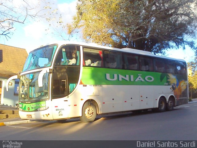 Empresa União de Transportes 4180 na cidade de Gramado, Rio Grande do Sul, Brasil, por Daniel Santos Sardi. Número da foto: #1792773.
