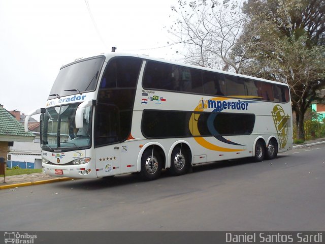 Imperador Turismo 3030 na cidade de Gramado, Rio Grande do Sul, Brasil, por Daniel Santos Sardi. Número da foto: #1793116.