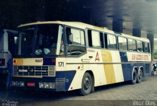 Empresa Alcino G. Cotta 171 na cidade de Belo Horizonte, Minas Gerais, Brasil, por Vítor Dias. ID da foto: 1792519.