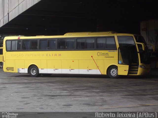 Viação Itapemirim 9713 na cidade de Guarulhos, São Paulo, Brasil, por Roberto Teixeira. Número da foto: #1805556.
