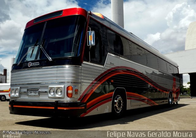 Ônibus Particulares  na cidade de São Paulo, São Paulo, Brasil, por Felipe Navas Geraldo Moura . Número da foto: #1805798.