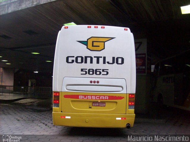 Empresa Gontijo de Transportes 5865 na cidade de Belo Horizonte, Minas Gerais, Brasil, por Maurício Nascimento. Número da foto: #1806081.