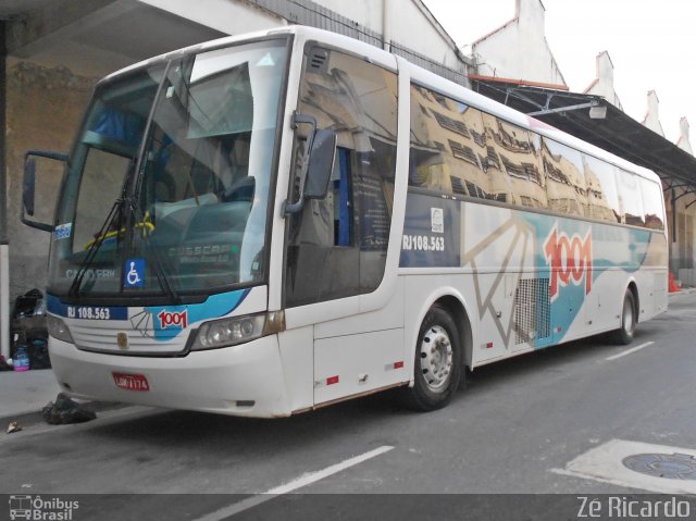 Auto Viação 1001 RJ 108.563 na cidade de Rio de Janeiro, Rio de Janeiro, Brasil, por Zé Ricardo Reis. ID da foto: 1769850.