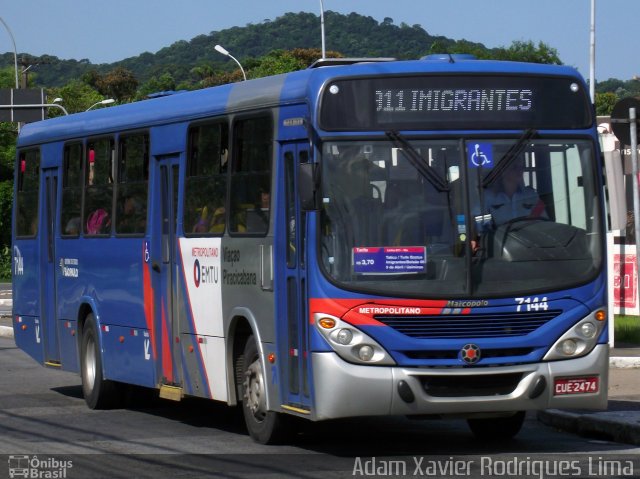 Viação Piracicabana 7144 na cidade de Praia Grande, São Paulo, Brasil, por Adam Xavier Rodrigues Lima. ID da foto: 1808163.