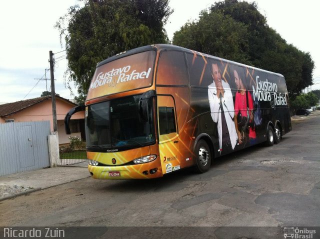 Servers Transporte e Turismo GUSTAVO MOURA & RAFAEL (BANDA) na cidade de Curitiba, Paraná, Brasil, por Ricardo Zuin. Número da foto: #1809516.