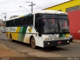 Empresa Gontijo de Transportes 6670 na cidade de Araxá, Minas Gerais, Brasil, por Vítor Dias. ID da foto: :id.