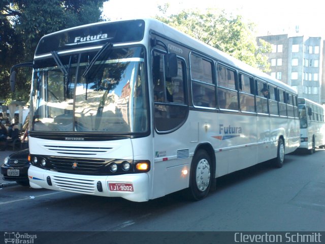 Futura Transporte e Turismo 606 na cidade de Santa Maria, Rio Grande do Sul, Brasil, por Cleverton Schmitt. Número da foto: #1812701.