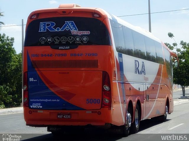 R.A. Viagens 5000 na cidade de Teresina, Piauí, Brasil, por Wernan Saymon. Número da foto: #1815525.