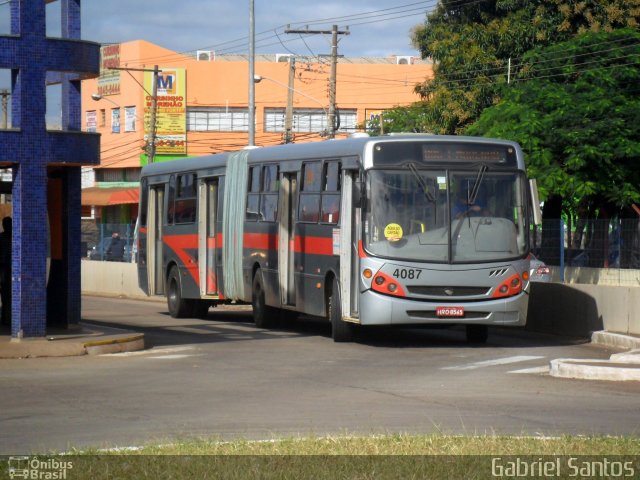 Viação Campo Grande 4087 na cidade de Campo Grande, Mato Grosso do Sul, Brasil, por Gabriel Santos. ID da foto: 1818853.