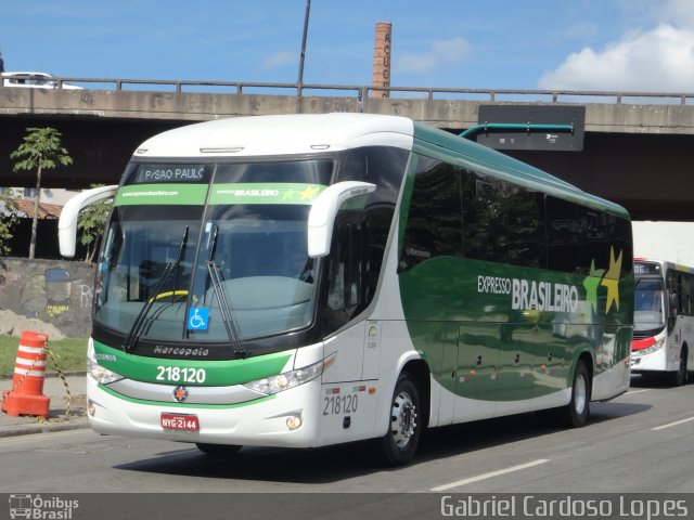 Expresso Brasileiro 218120 na cidade de Rio de Janeiro, Rio de Janeiro, Brasil, por Gabriel Cardoso Lopes. Número da foto: #1821841.