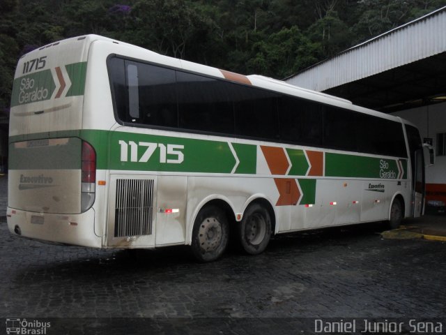 Cia. São Geraldo de Viação 11715 na cidade de Manhuaçu, Minas Gerais, Brasil, por Daniel Junior Sena. Número da foto: #1821995.