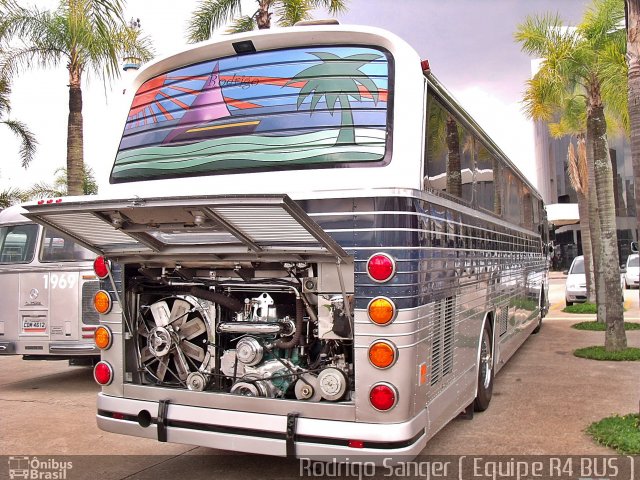 Motorhomes 1400 na cidade de São Paulo, São Paulo, Brasil, por Rodrigo S. G Busólogo do Brasil. Número da foto: #1822022.